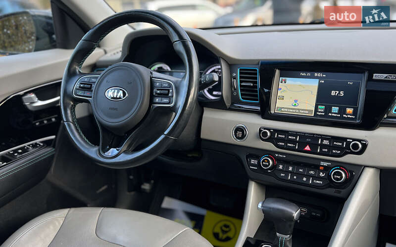 Внедорожник / Кроссовер Kia Niro 2018 в Львове