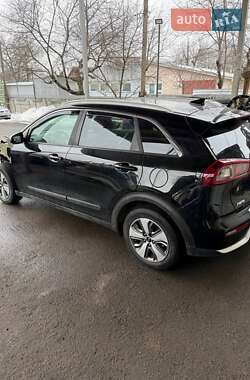 Внедорожник / Кроссовер Kia Niro 2018 в Виннице