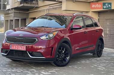 Позашляховик / Кросовер Kia Niro 2018 в Дніпрі