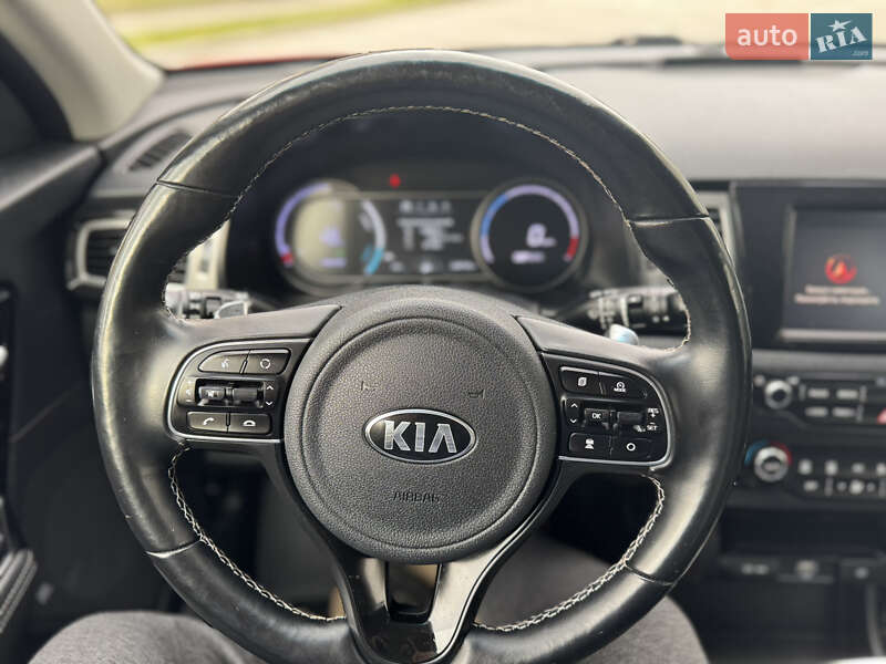 Позашляховик / Кросовер Kia Niro 2018 в Рівному