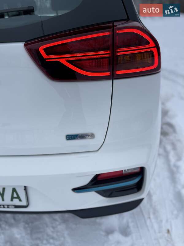 Внедорожник / Кроссовер Kia Niro 2021 в Хмельницком фото 16 Внедорожник / Кроссовер Kia Niro 2021 в Хмельницком