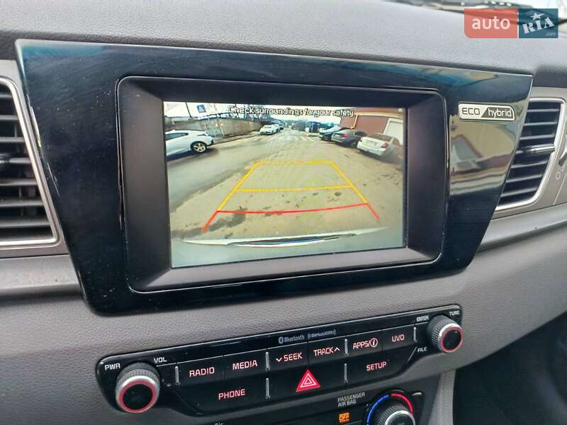 Позашляховик / Кросовер Kia Niro 2018 в Києві