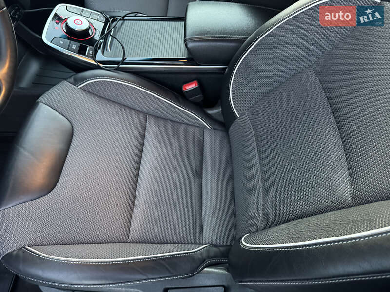 Позашляховик / Кросовер Kia Niro 2021 в Тернополі