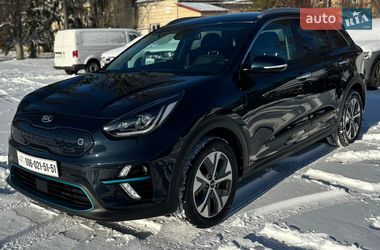 Внедорожник / Кроссовер Kia Niro 2020 в Киеве