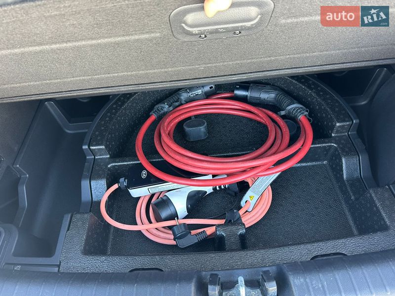 Внедорожник / Кроссовер Kia Niro 2020 в Киеве