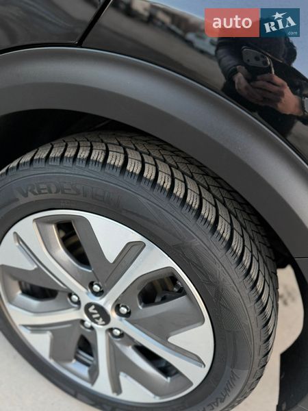 Внедорожник / Кроссовер Kia Niro 2020 в Дубно фото 27 Внедорожник / Кроссовер Kia Niro 2020 в Дубно