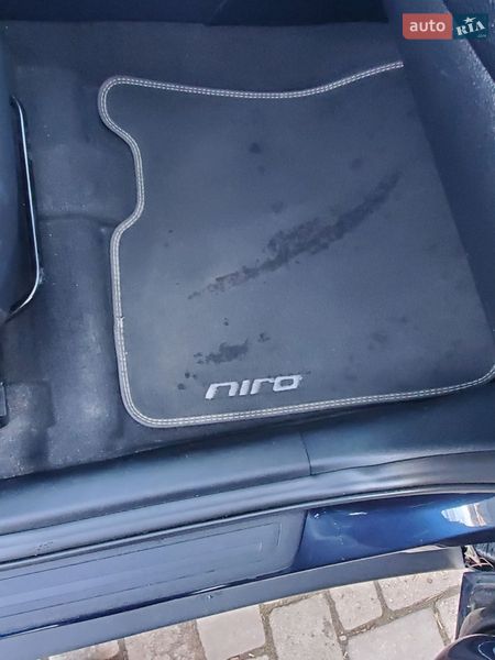 Внедорожник / Кроссовер Kia Niro 2020 в Снятине