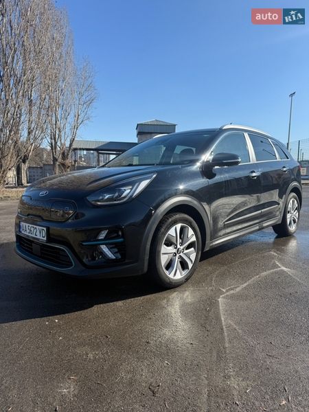 Внедорожник / Кроссовер Kia Niro 2019 в Киеве
