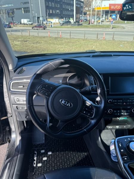 Внедорожник / Кроссовер Kia Niro 2019 в Киеве