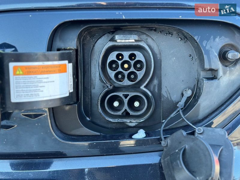 Внедорожник / Кроссовер Kia Niro 2020 в Ровно