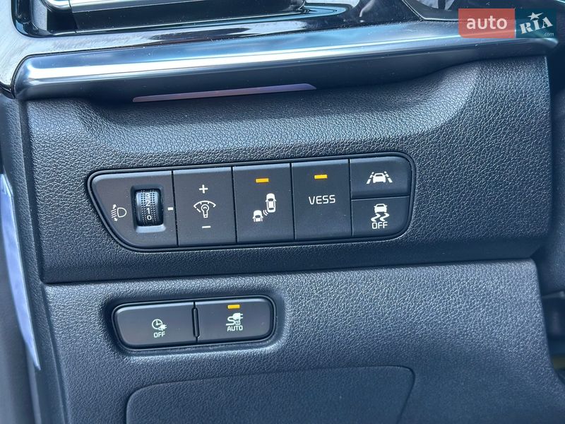 Внедорожник / Кроссовер Kia Niro 2020 в Ровно