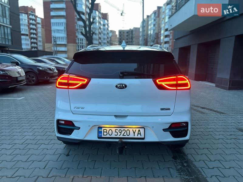 Внедорожник / Кроссовер Kia Niro 2021 в Тернополе