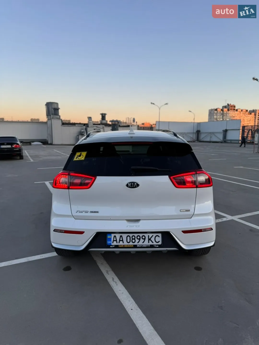 2017 Kia Niro - мініатюра 10