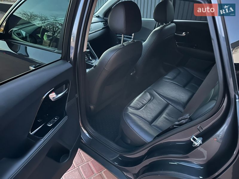 Внедорожник / Кроссовер Kia Niro 2017 в Одессе