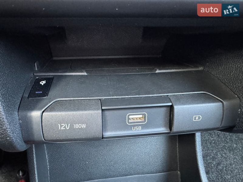 Внедорожник / Кроссовер Kia Niro 2020 в Луцке