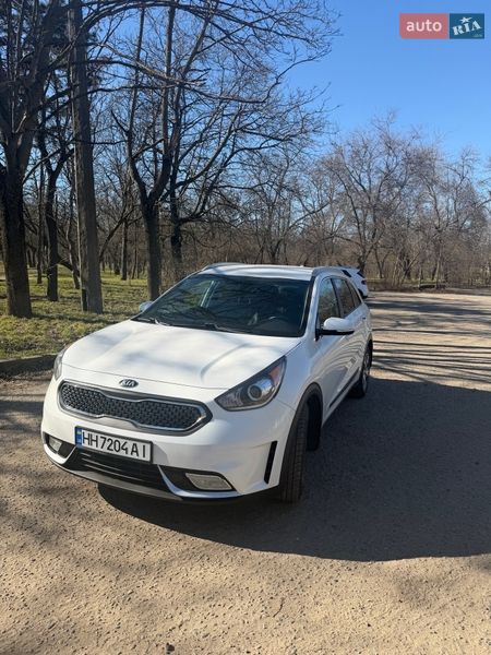 Внедорожник / Кроссовер Kia Niro 2018 в Одессе