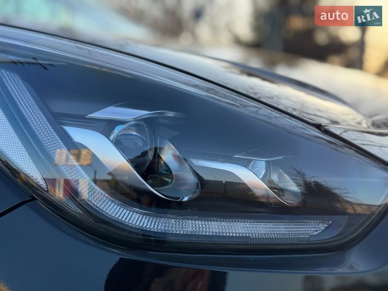 Внедорожник / Кроссовер Kia Niro 2020 в Стрые