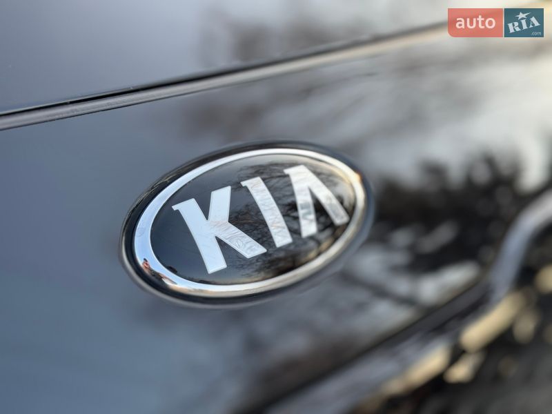 Внедорожник / Кроссовер Kia Niro 2020 в Стрые