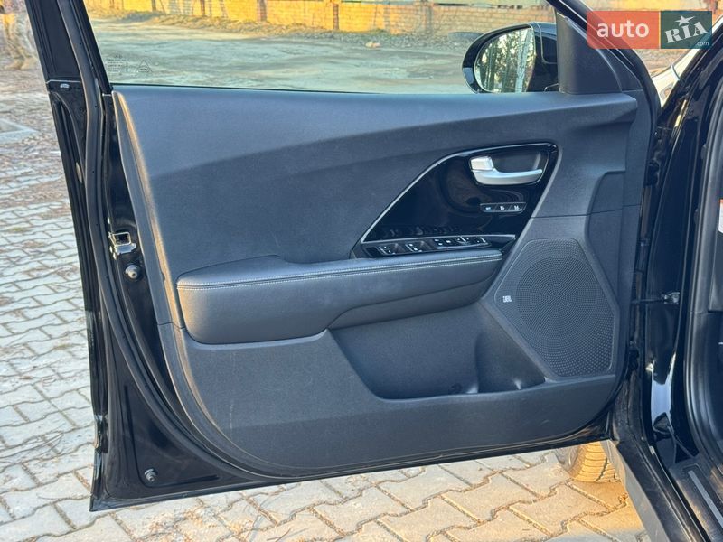 Внедорожник / Кроссовер Kia Niro 2020 в Стрые