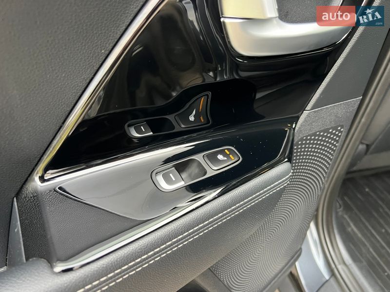 Внедорожник / Кроссовер Kia Niro 2019 в Ровно