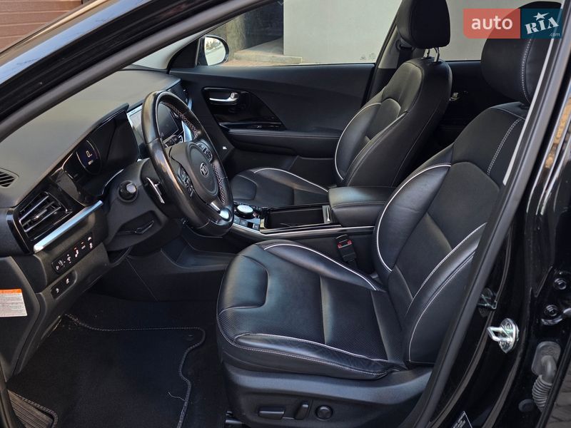 Внедорожник / Кроссовер Kia Niro 2020 в Тернополе