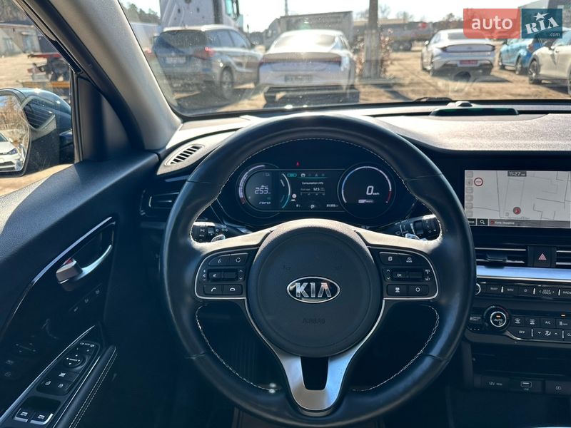 Внедорожник / Кроссовер Kia Niro 2020 в Киеве