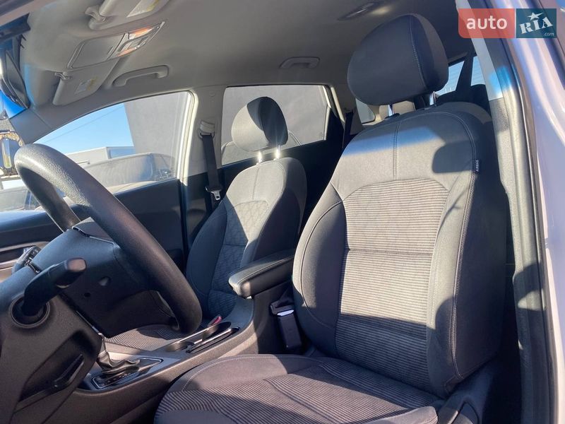 Внедорожник / Кроссовер Kia Niro 2018 в Львове