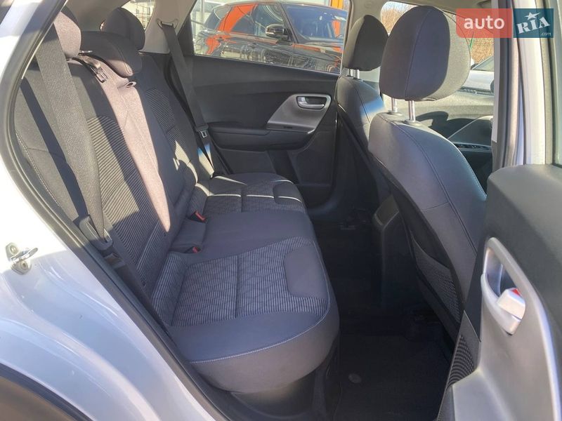 Внедорожник / Кроссовер Kia Niro 2018 в Львове