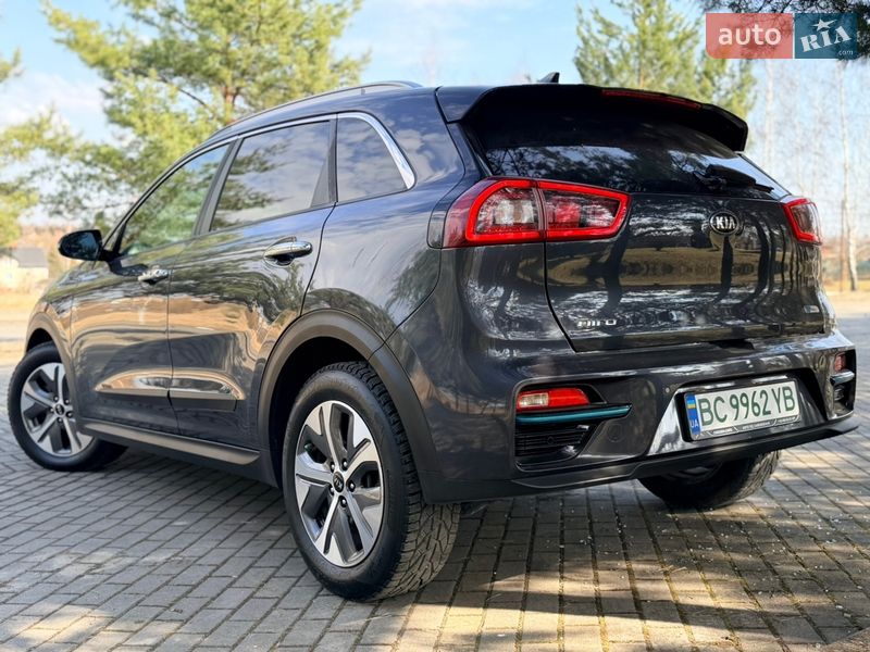 Внедорожник / Кроссовер Kia Niro 2019 в Дрогобыче