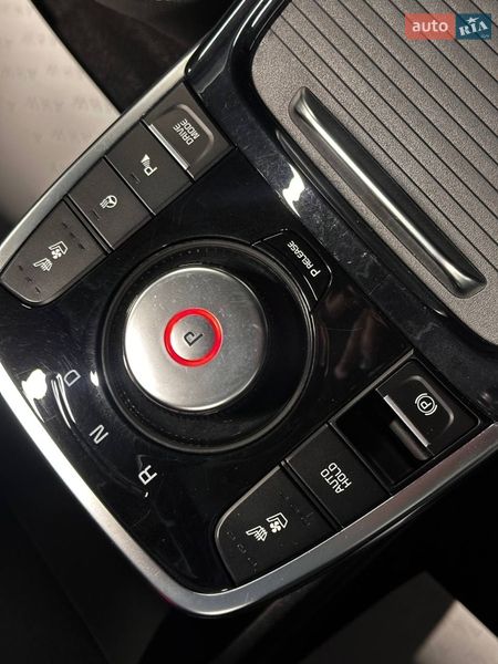 Позашляховик / Кросовер Kia Niro 2020 в Львові