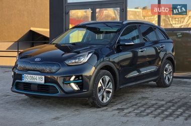 Внедорожник / Кроссовер Kia Niro 2018 в Тернополе