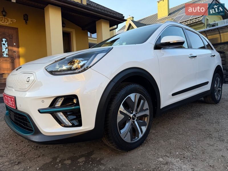 Внедорожник / Кроссовер Kia Niro 2021 в Львове