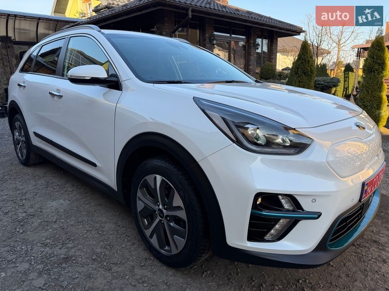 Внедорожник / Кроссовер Kia Niro 2021 в Львове