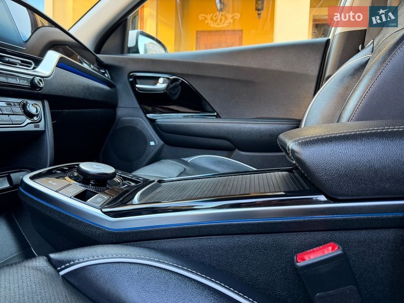Внедорожник / Кроссовер Kia Niro 2021 в Львове