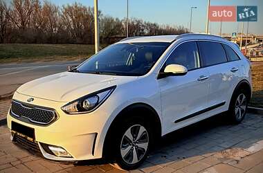 Внедорожник / Кроссовер Kia Niro 2018 в Ивано-Франковске