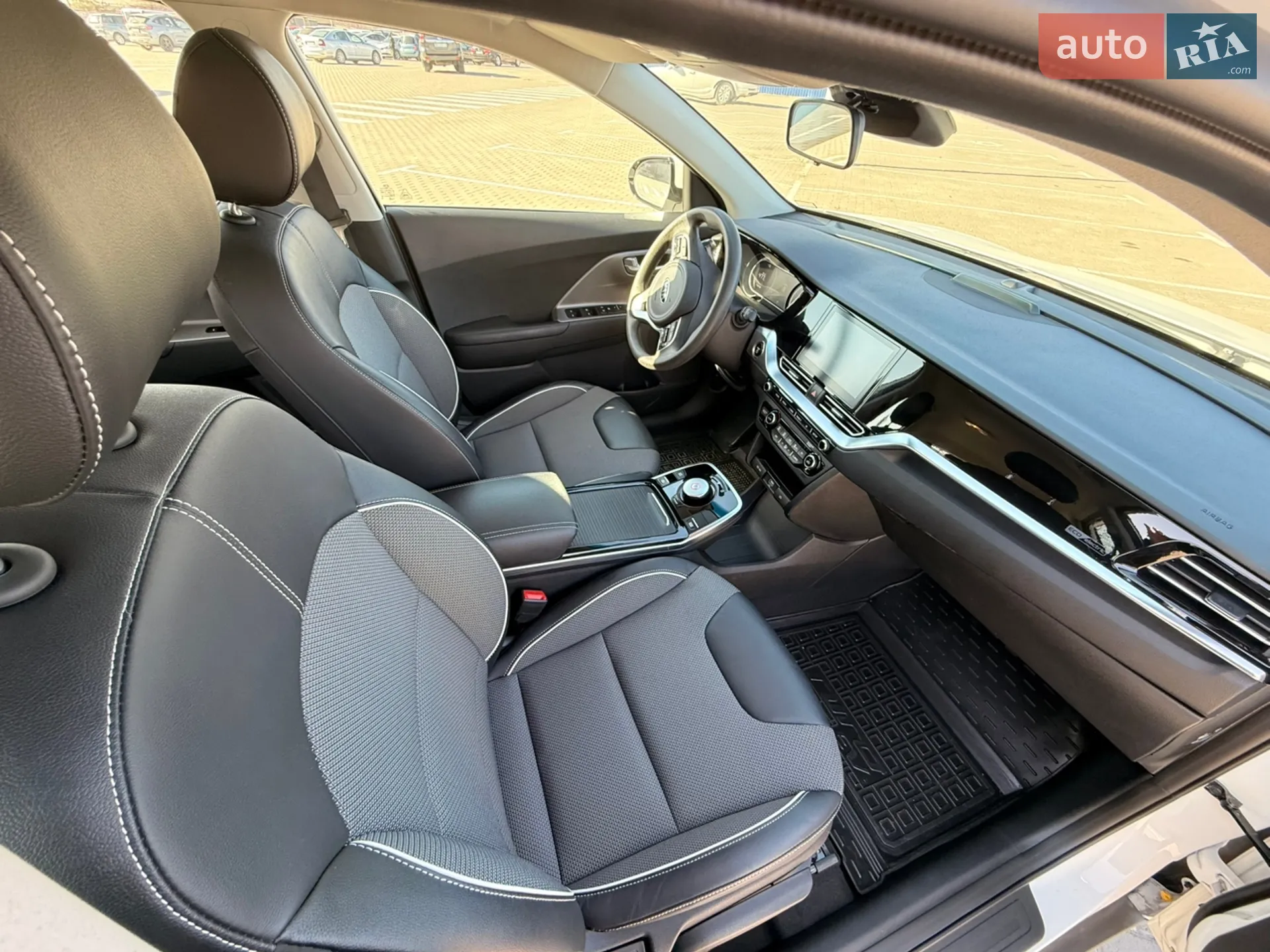 2020 Kia Niro - мініатюра 16