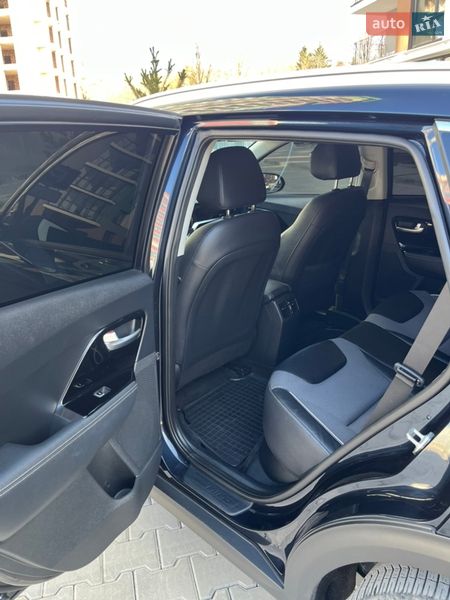 Позашляховик / Кросовер Kia Niro 2021 в Тернополі