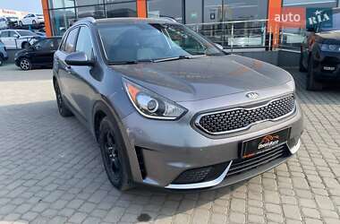 Позашляховик / Кросовер Kia Niro 2018 в Львові