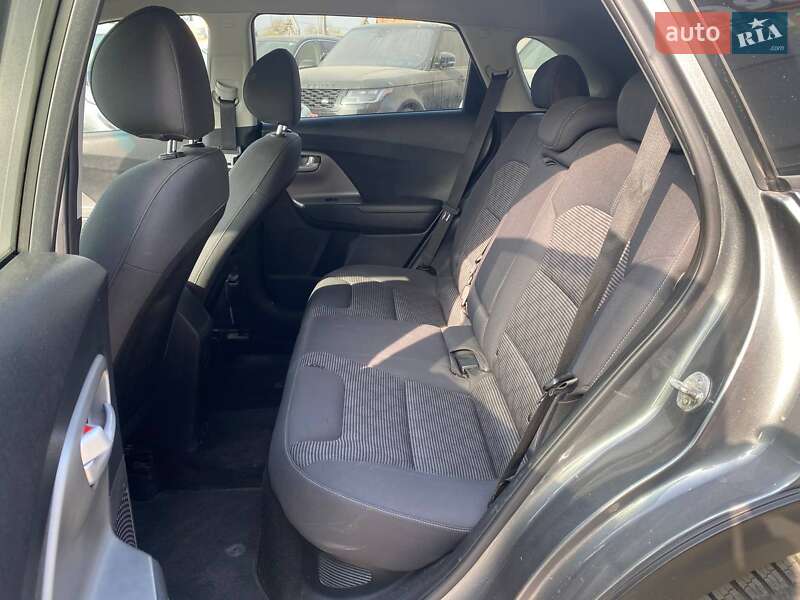 Внедорожник / Кроссовер Kia Niro 2018 в Львове