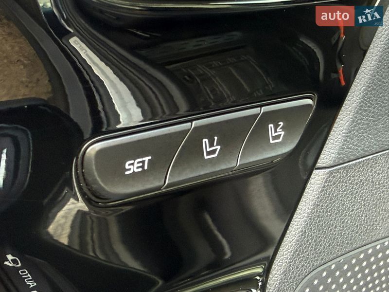 Внедорожник / Кроссовер Kia Niro 2020 в Луцке