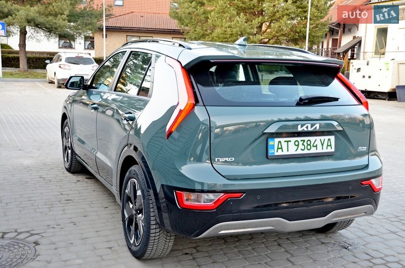 Позашляховик / Кросовер Kia Niro 2022 в Івано-Франківську