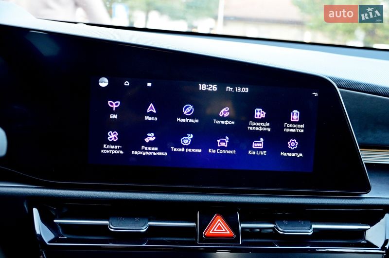 Позашляховик / Кросовер Kia Niro 2022 в Івано-Франківську