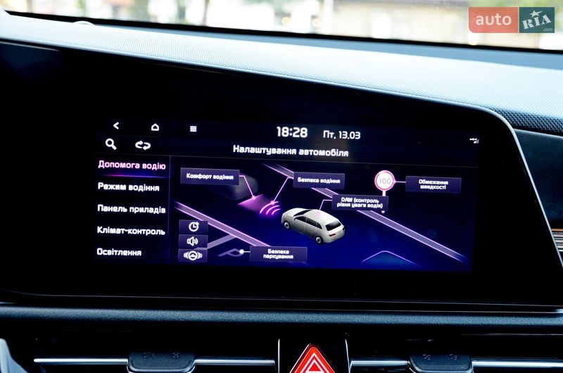 Позашляховик / Кросовер Kia Niro 2022 в Івано-Франківську