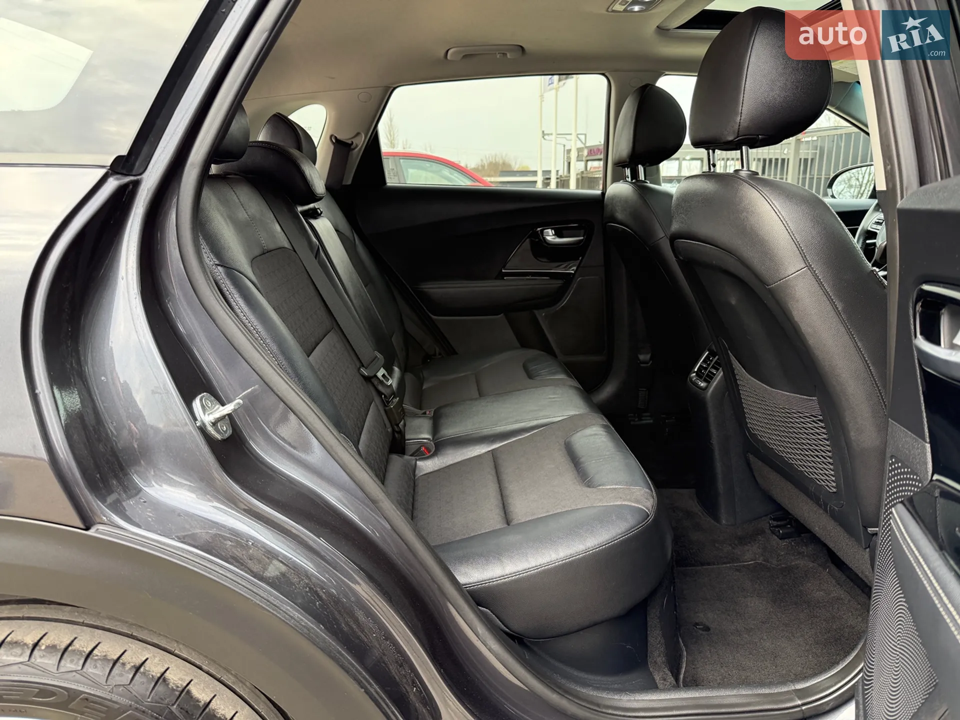 2019 Kia Niro - мініатюра 21