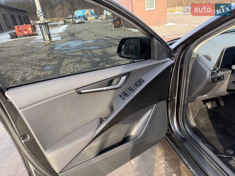 Позашляховик / Кросовер Kia Niro 2023 в Калуші фото 10 Позашляховик / Кросовер Kia Niro 2023 в Калуші