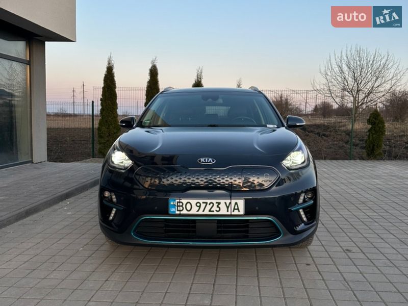Позашляховик / Кросовер Kia Niro 2020 в Тернополі