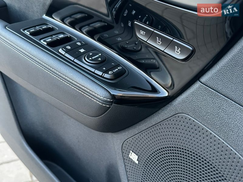 Позашляховик / Кросовер Kia Niro 2020 в Тернополі