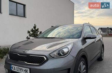 Внедорожник / Кроссовер Kia Niro 2017 в Луцке