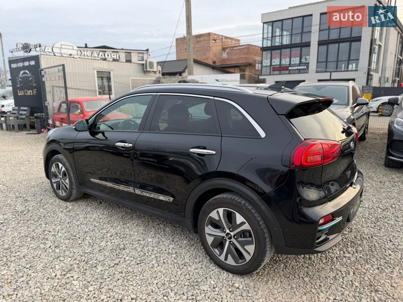 Внедорожник / Кроссовер Kia Niro 2020 в Ивано-Франковске