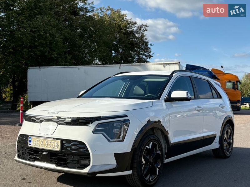 Внедорожник / Кроссовер Kia Niro 2023 в Ровно фото 6 Внедорожник / Кроссовер Kia Niro 2023 в Ровно